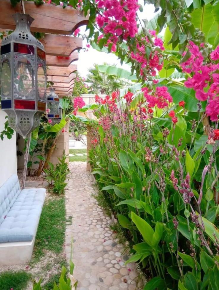 Jhotelresorts Damour Exterior foto